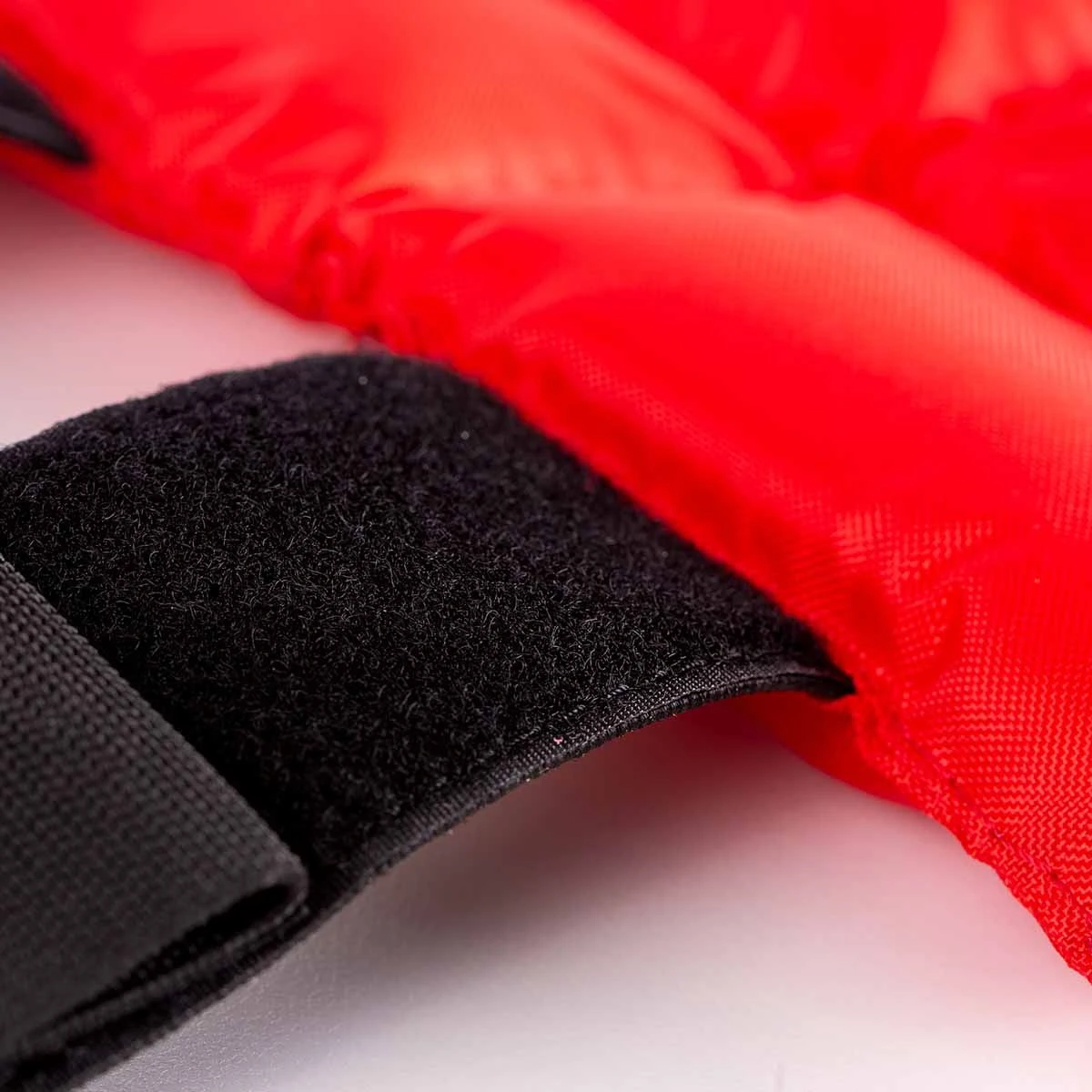 Fiin Tack Pro Cooling Therapy Ice Wrap Single 4 Fiin Tack Pro Cooling Therapy Ice Wrap Single - Image 2