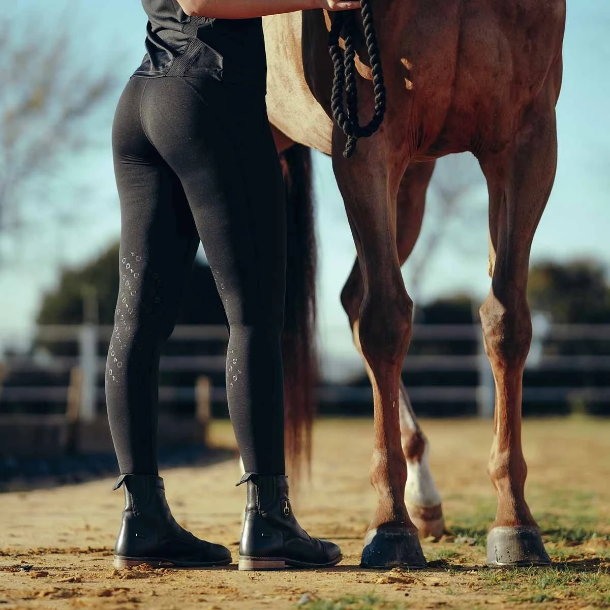 Horze Nadia Womens 4 Pocket Knee Patch Tights 4 Horze Nadia Womens 4 Pocket Knee Patch Tights - Image 2