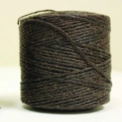 Professional's Choice Waxed Nyltex Braiding Thread 4oz / 140yard -Ovation Store NS41525 brown